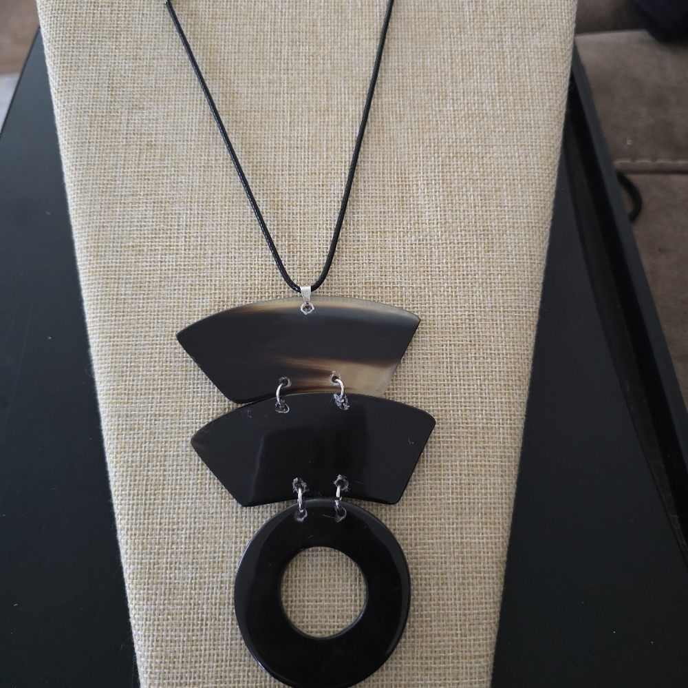 Black Geometric Pendant Necklace